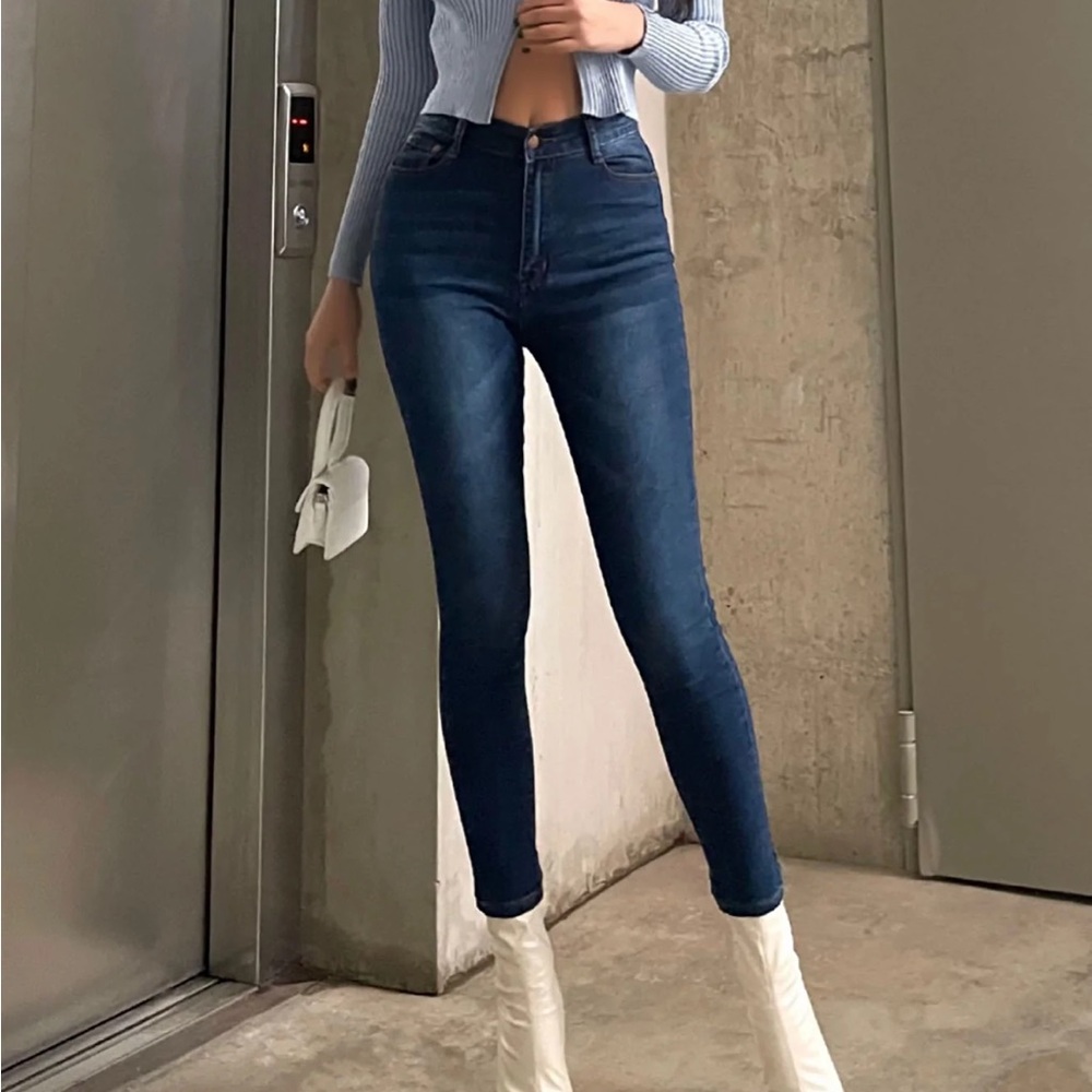 Fashion Nova Aria High Waisted Skinny Jeans Medium Blue Wash